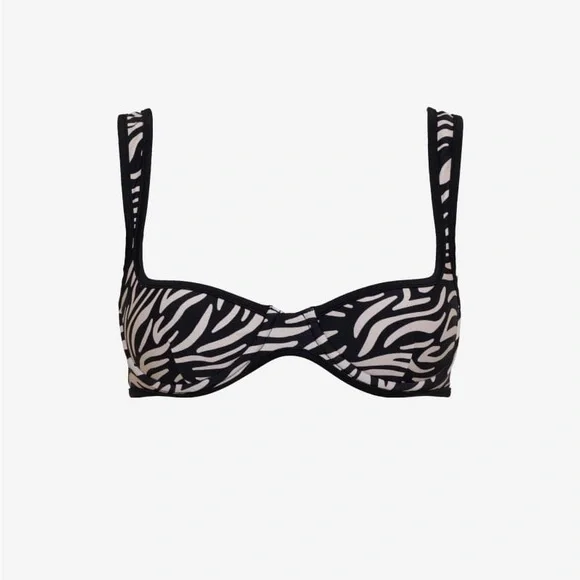 Rumored Havana Top - Picture 3 of 5